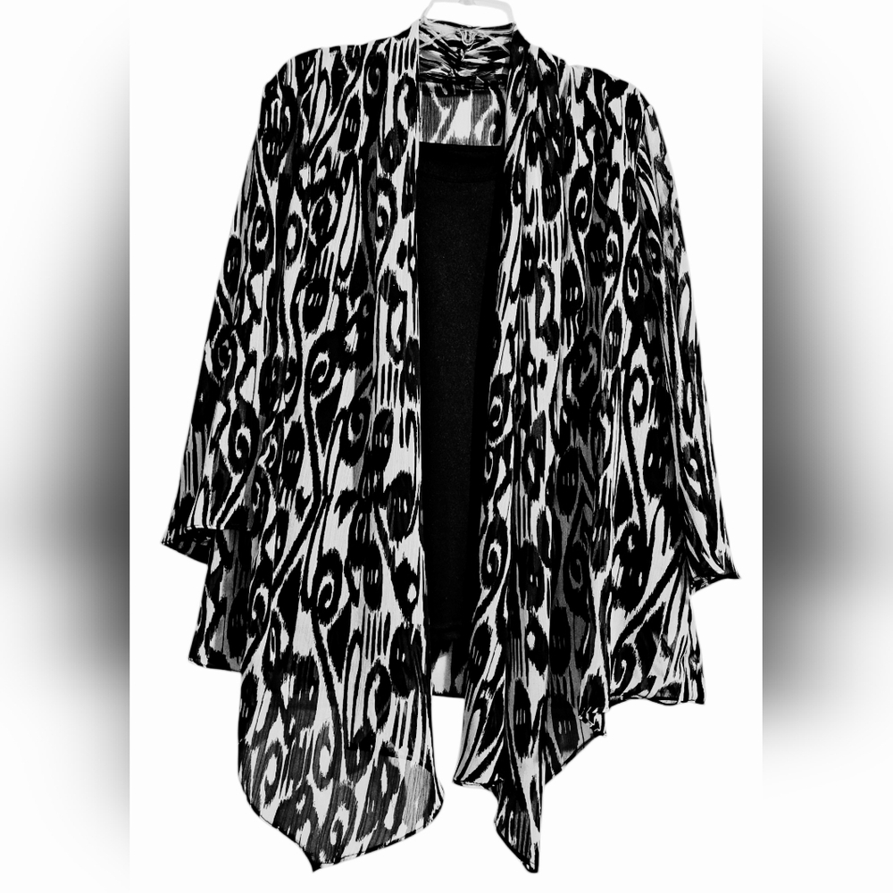 Signature by Larry Levine Black and White Women's Poncho